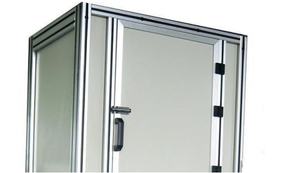 晚上想在家唱歌又怕吵到鄰居，怎么辦？